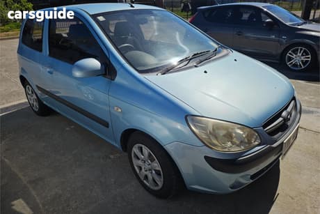 Blue 2010 Hyundai Getz Hatchback S