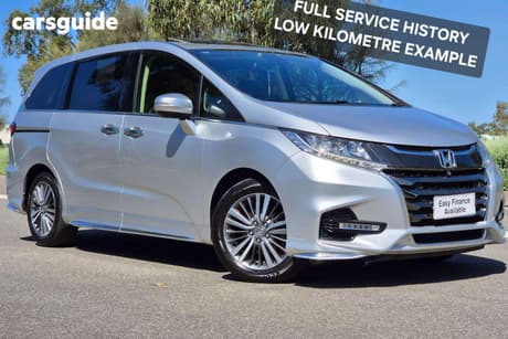 Silver 2018 Honda Odyssey Wagon Vti-L