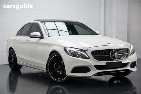 White 2016 Mercedes-Benz C200 Sedan D