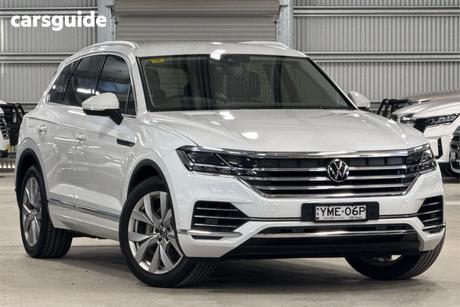 White 2022 Volkswagen Touareg Wagon 210Tdi Elegance