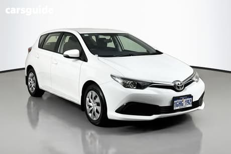 White 2017 Toyota Corolla Hatchback Ascent
