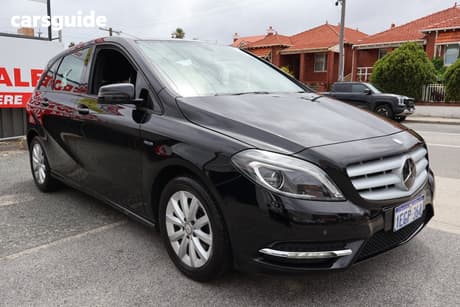 Black 2012 Mercedes-Benz B180 Hatchback Be