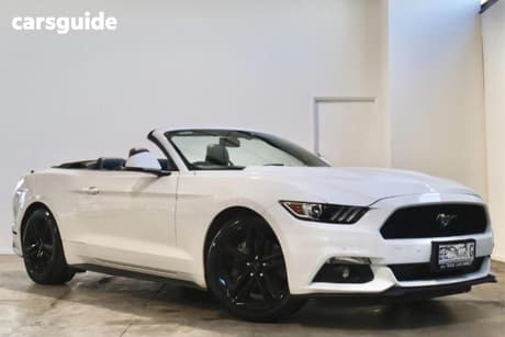 White 2016 Ford Mustang Convertible 2.3 Gtdi