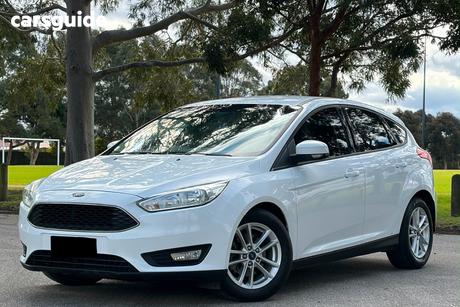 2016 Ford Focus Hatchback Trend