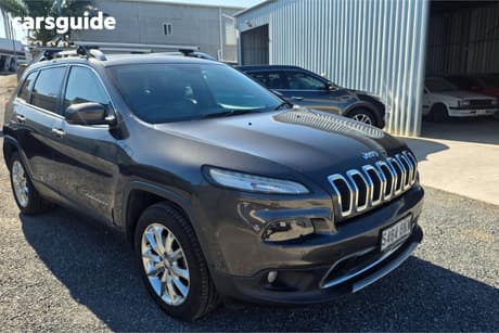 Grey 2015 Jeep Cherokee Wagon Limited (4X4)