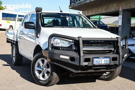 White 2022 Isuzu D-MAX Crew Cab Utility Sx (4X4)