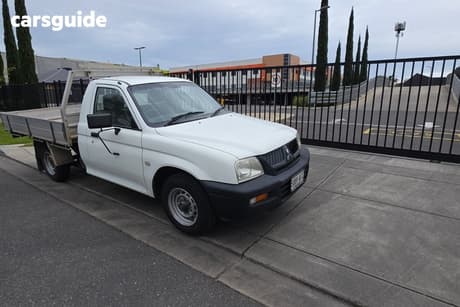 2005 Mitsubishi Triton Gl