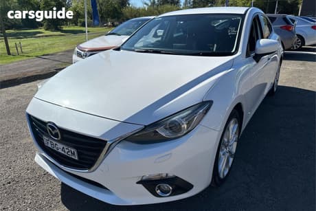 White 2015 Mazda 3 Hatchback Sp25 Gt