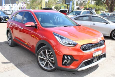 Orange 2022 Kia Niro Wagon Hev Sport (Hybrid)