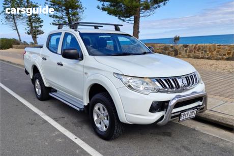 White 2015 Mitsubishi Triton Dual Cab Utility Glx (4X4)