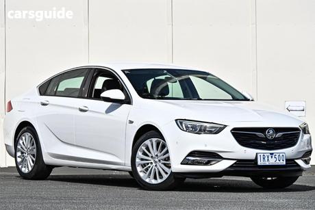 White 2019 Holden Calais Liftback