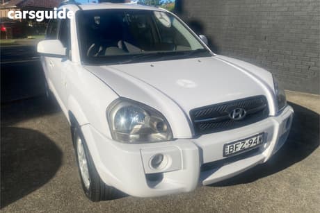 White 2008 Hyundai Tucson Wagon City Sx