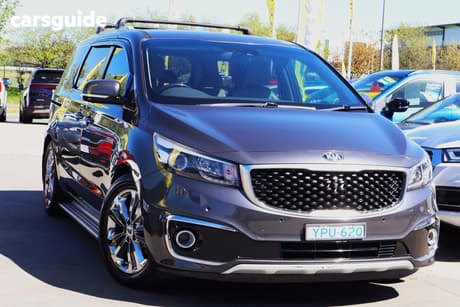 Grey 2015 Kia Carnival Wagon Platinum