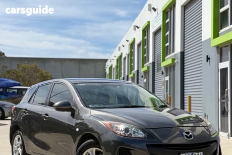 Brown 2014 Mazda Mazda3 Hatch