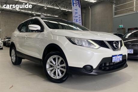 White 2016 Nissan Qashqai Wagon St (4X2)