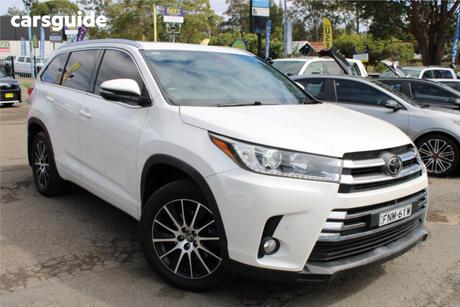White 2019 Toyota Kluger Wagon Grande (4X4)