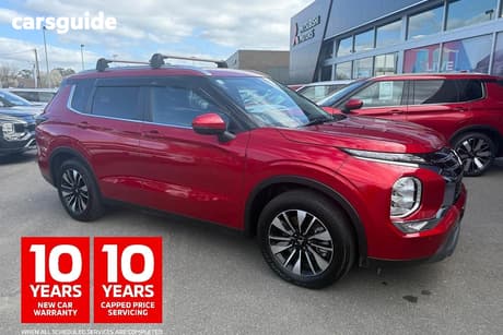 Red 2025 Mitsubishi Outlander Wagon Ls 7 Seat (2Wd)
