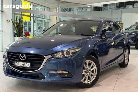 Blue 2017 Mazda 3 Hatchback Maxx