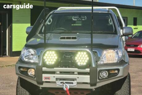 Silver 2006 Toyota Hilux Dual Cab Pick-up Sr5 (4X4)