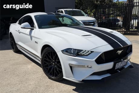 White 2018 Ford Mustang Coupe Fastback Gt 5.0 V8
