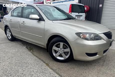 Gold 2006 Mazda 3 Sedan Maxx