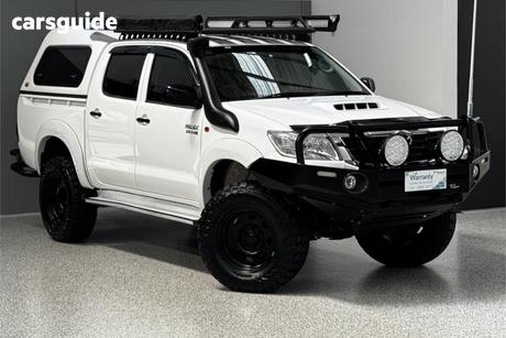 White 2014 Toyota Hilux Dual Cab Pick-up Sr (4X4)
