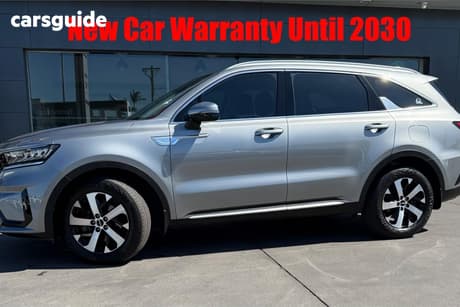Grey 2023 Kia Sorento Wagon Sport 7 Seat