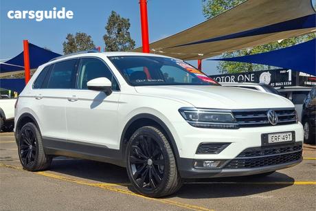 White 2018 Volkswagen Tiguan Wagon 162 Tsi Highline