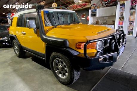 2011 Toyota FJ Cruiser Wagon