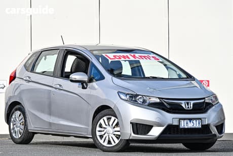 Silver 2016 Honda Jazz Hatchback Vti