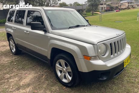 Silver 2013 Jeep Patriot Wagon Sport (4X2)