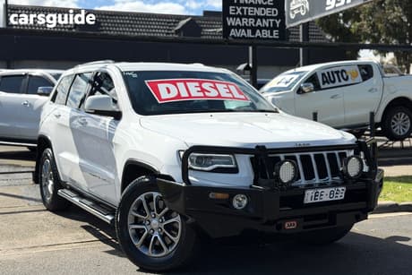 White 2014 Jeep Grand Cherokee Wagon Laredo (4X4)