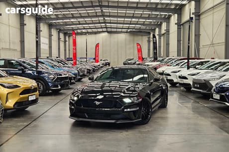 Black 2018 Ford Mustang Coupe Fastback Gt 5.0 V8