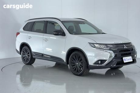 White 2021 Mitsubishi Outlander Wagon Black Edition 7 Seat (2Wd)
