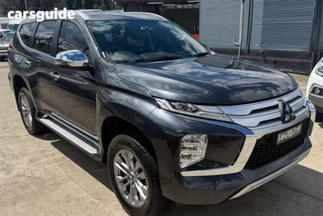 Grey 2023 Mitsubishi Pajero Sport Wagon Glx (2Wd) 5 Seat