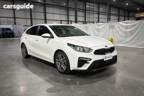 White 2019 Kia Cerato Hatchback Sport+ Safety Pack