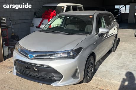 Silver 2023 Toyota Fielder Hatch