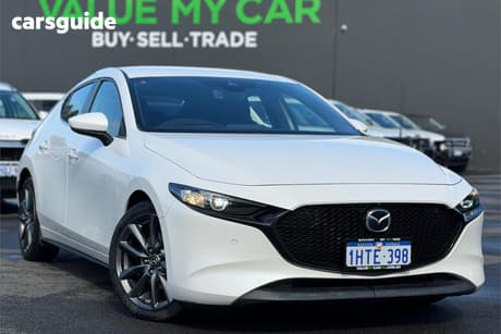 White 2019 Mazda 3 Hatchback G25 Evolve