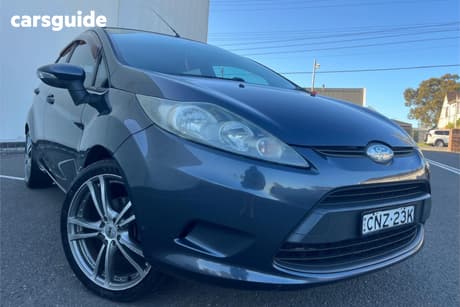 Grey 2009 Ford Fiesta Hatchback Cl