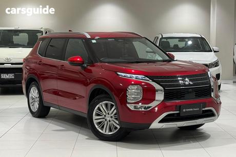 Red 2023 Mitsubishi Outlander Wagon Ls 7 Seat (2Wd)
