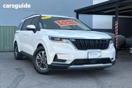 White 2022 Kia Carnival Wagon S