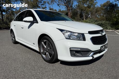 White 2016 Holden Cruze Sedan Sri Z-Series