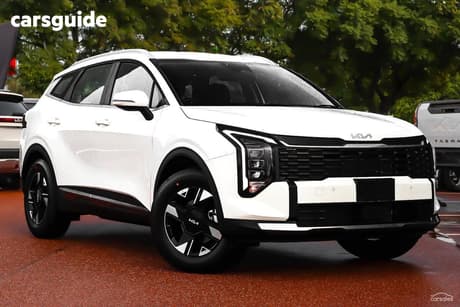 White 2026 Kia Sportage Wagon S (Fwd)