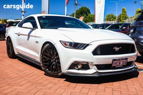 White 2016 Ford Mustang Coupe Fastback Gt 5.0 V8