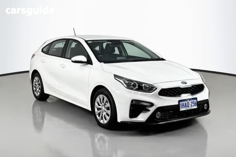White 2020 Kia Cerato Hatchback S