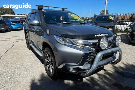 Grey 2017 Mitsubishi Pajero Sport Wagon Gls (4X4) 7 Seat