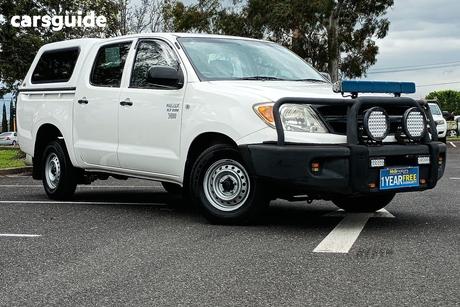 White 2007 Toyota Hilux Dual Cab Pick-up Workmate