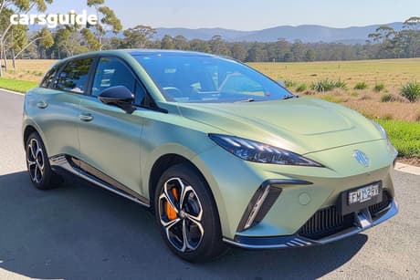 Green 2024 MG MG4 Hatchback Xpower
