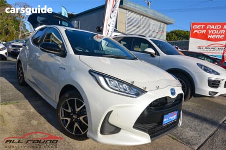 White 2022 Toyota Yaris Hatch ZR HYBRID