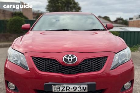 Red 2011 Toyota Camry Sedan Altise